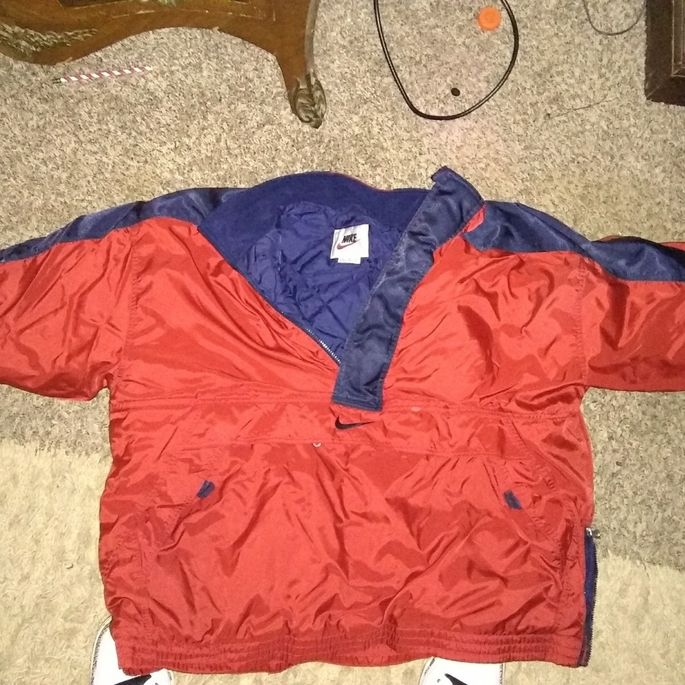 Great nike pullover